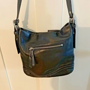 Coach Black Leather Shoulder Handbag Purse 0938 Buckle Strap Adjustable Zip